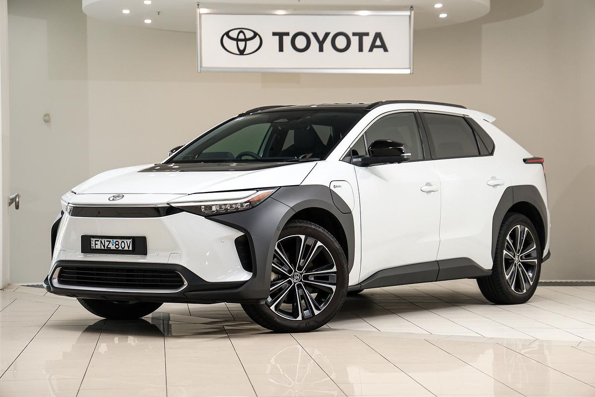 2024 Toyota bZ4X YEAM15R