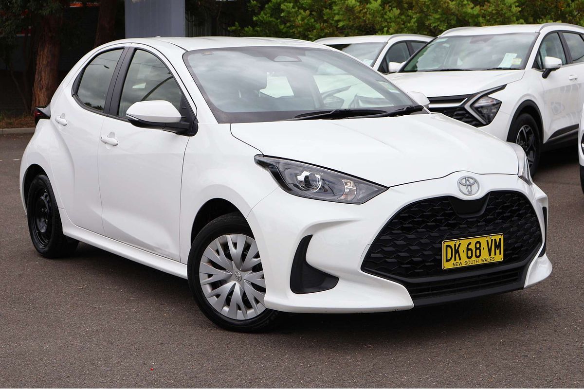 2024 Toyota Yaris Ascent Sport MXPA10R