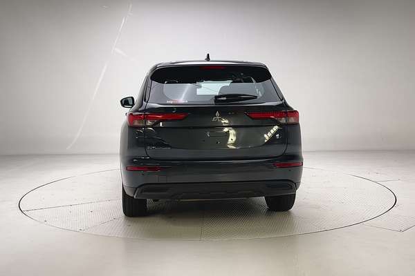 2023 Mitsubishi Outlander ES ZM thumb-6