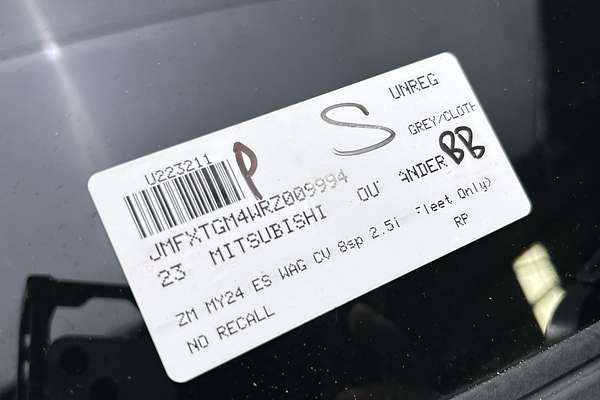 2023 Mitsubishi Outlander ES ZM thumb-23