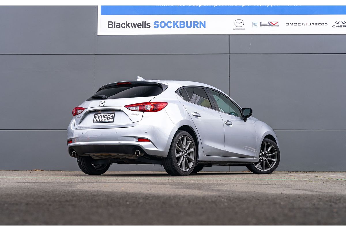 2017 Mazda 3 Sp25 Ltd 2.5P/6At