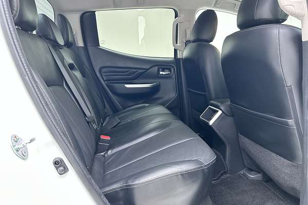 2022 Mitsubishi Triton GLS MR 4X4 thumb-11