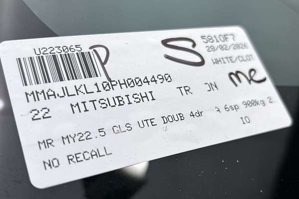 2022 Mitsubishi Triton GLS MR 4X4 thumb-23