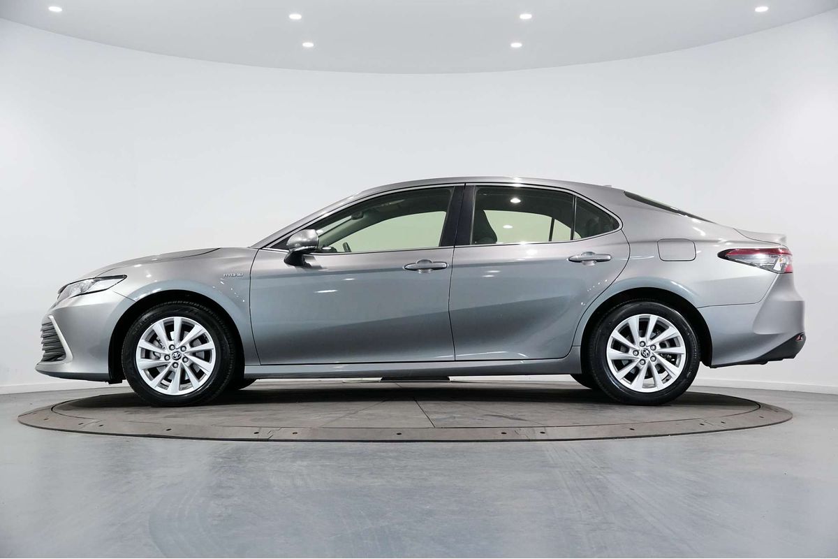 2022 Toyota Camry Ascent AXVH70R