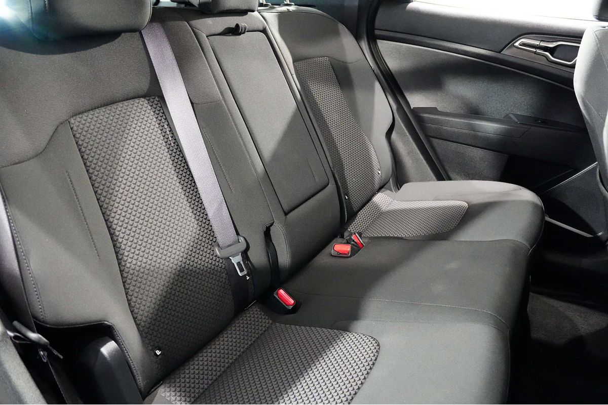 2022 Kia Sportage S NQ5