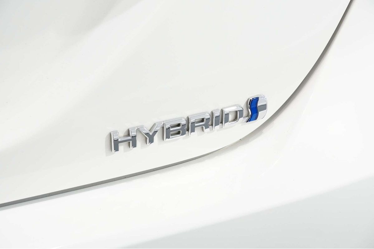 2022 Toyota Camry Ascent AXVH70R