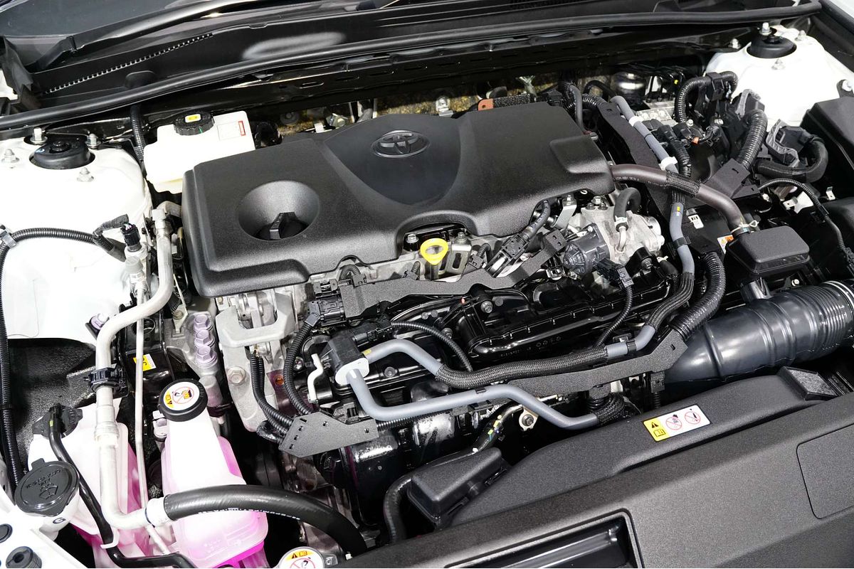 2022 Toyota Camry Ascent AXVH70R