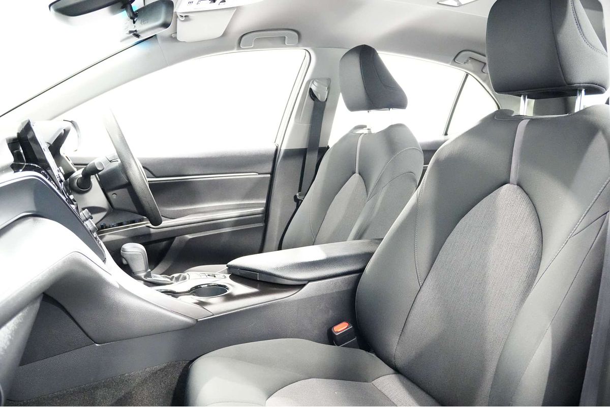 2022 Toyota Camry Ascent AXVH70R