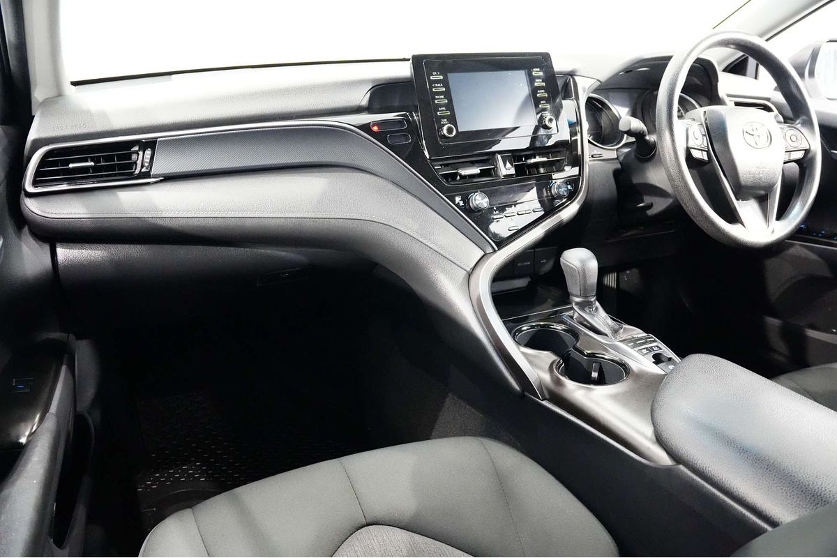 2022 Toyota Camry Ascent AXVH70R