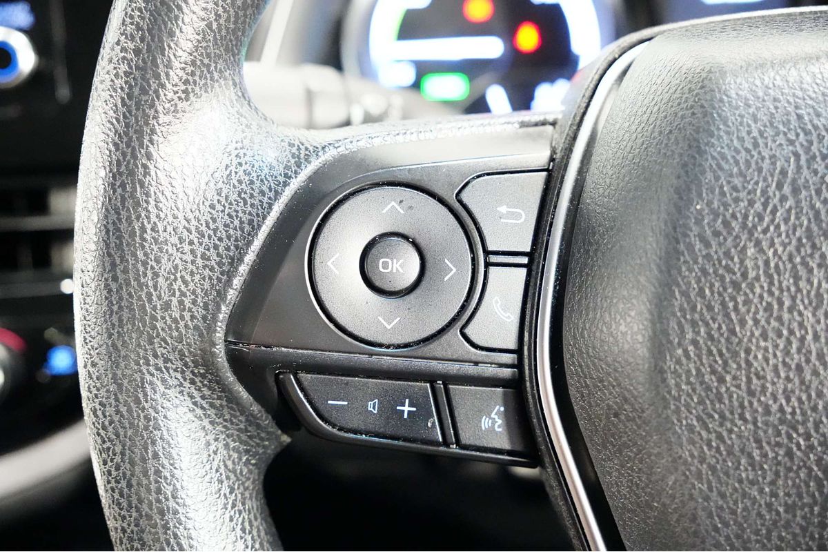 2022 Toyota Camry Ascent AXVH70R