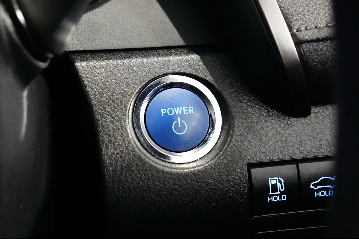 2022 Toyota Camry Ascent AXVH70R