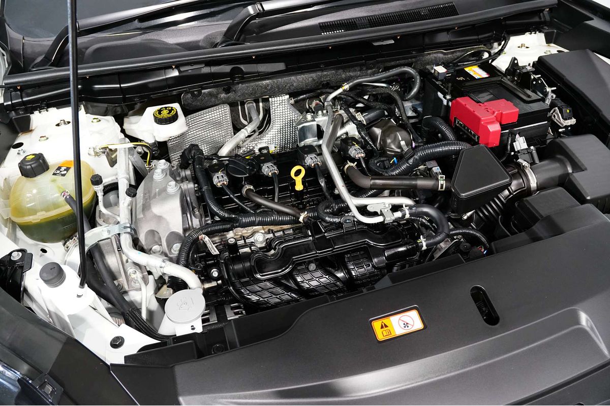 2024 Mitsubishi Outlander LS ZM