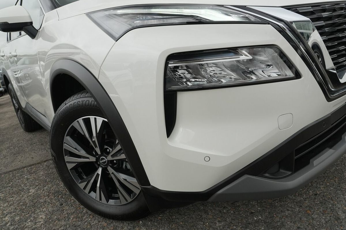 2025 Nissan X-TRAIL ST-L T33