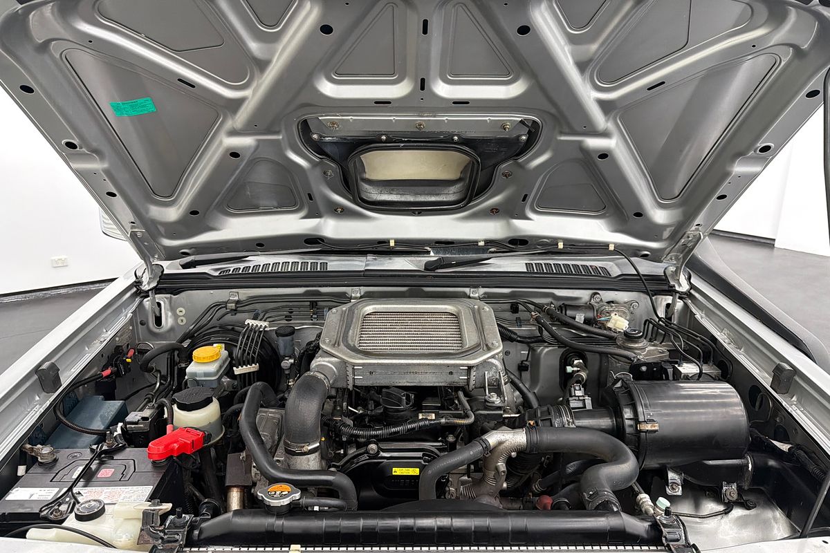 2011 Nissan Navara ST-R D22 4X4