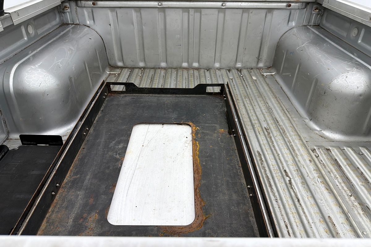 2011 Nissan Navara ST-R D22 4X4