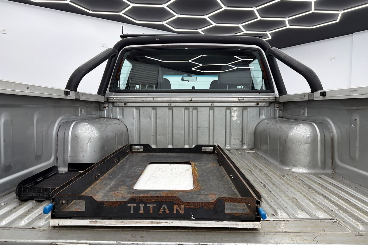 2011 Nissan Navara ST-R D22 4X4