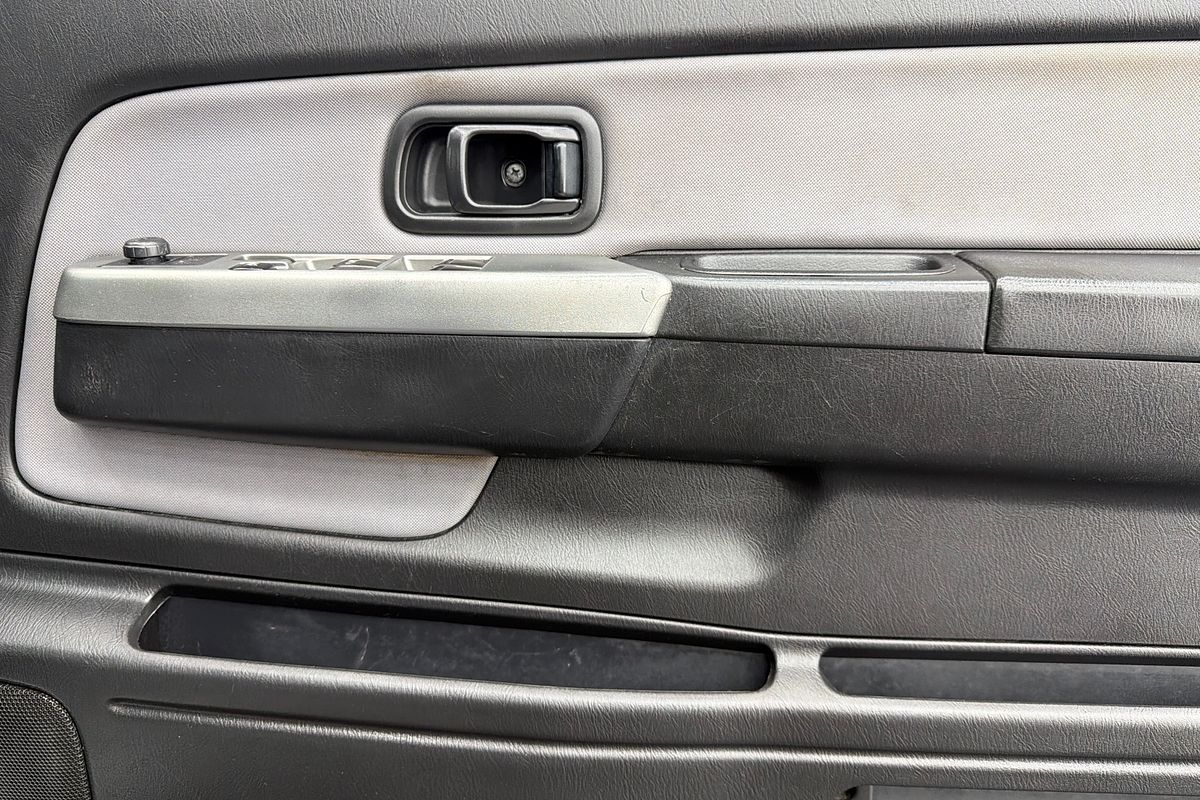 2011 Nissan Navara ST-R D22 4X4