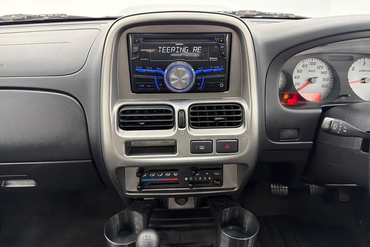 2011 Nissan Navara ST-R D22 4X4