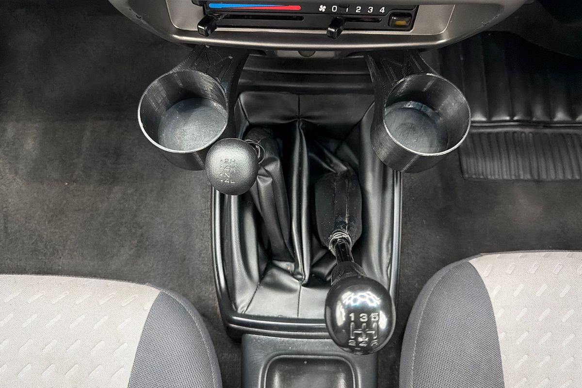 2011 Nissan Navara ST-R D22 4X4