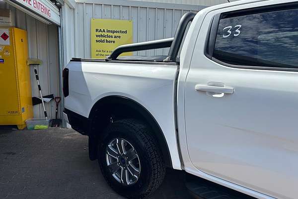 2022 Ford Ranger XLT 4X4 3.0L thumb-6