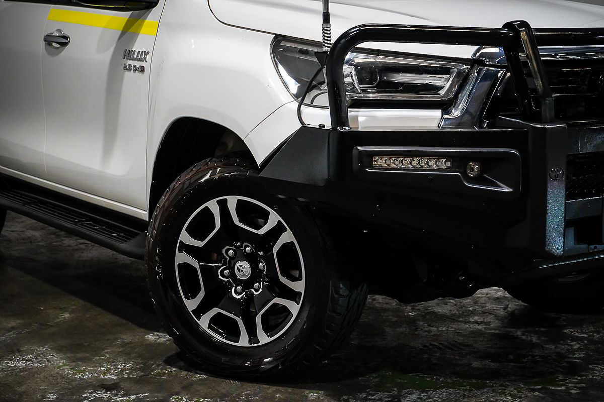 2021 Toyota Hilux SR5 GUN126R 4X4