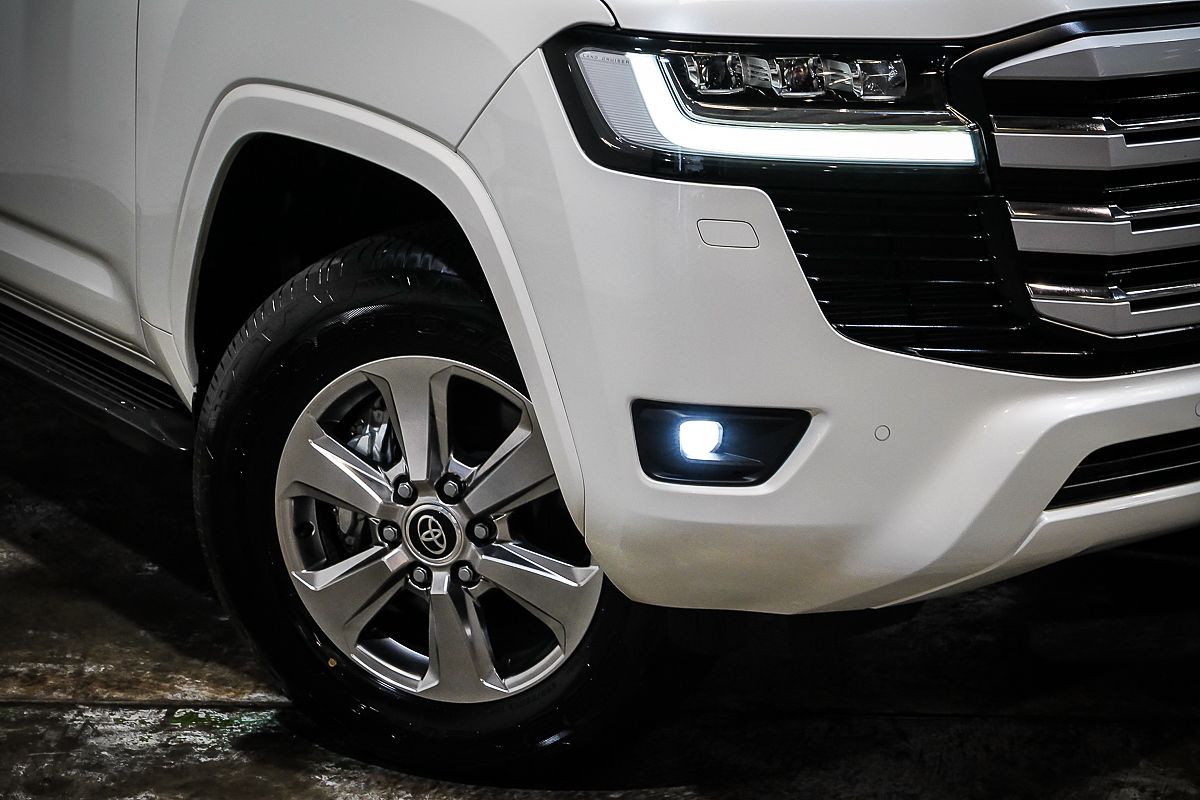 2024 Toyota Landcruiser VX FJA300R