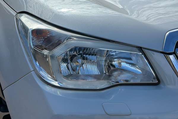 2013 Subaru Forester XT Premium S4 thumb-1