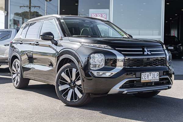 2025 Mitsubishi Outlander Exceed ZM