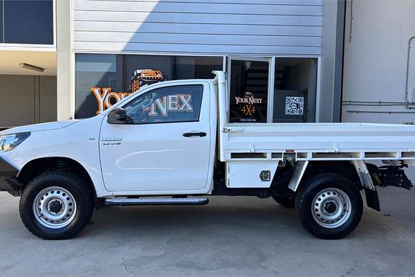 2018 Toyota Hilux SR GUN126R 4X4