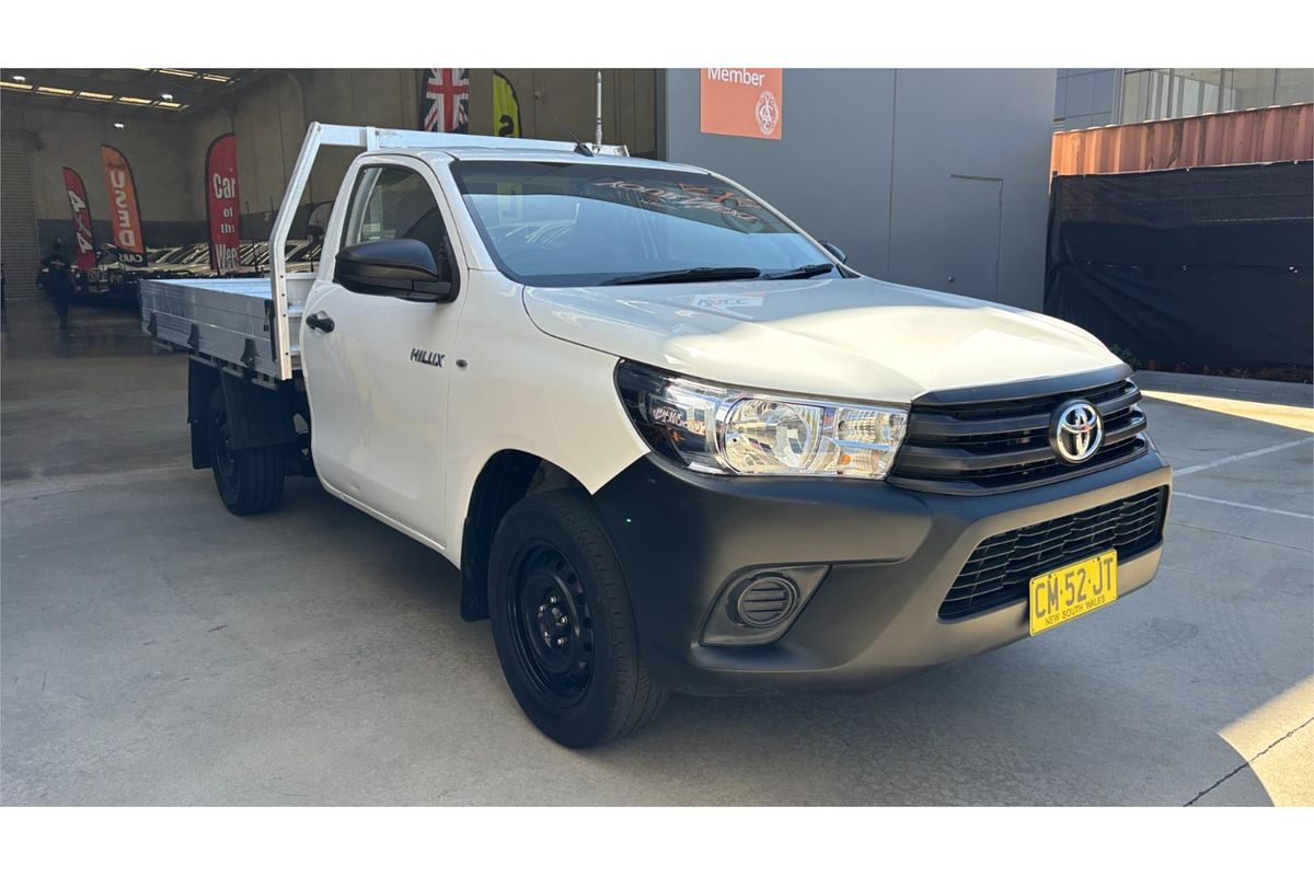2017 Toyota Hilux Workmate TGN121R Rear Wheel Drive