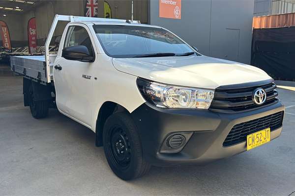 2017 Toyota Hilux Workmate TGN121R Rear Wheel Drive
