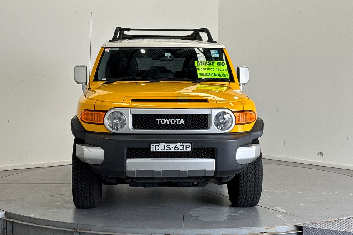 2016 Toyota FJ Cruiser  GSJ15R MY14