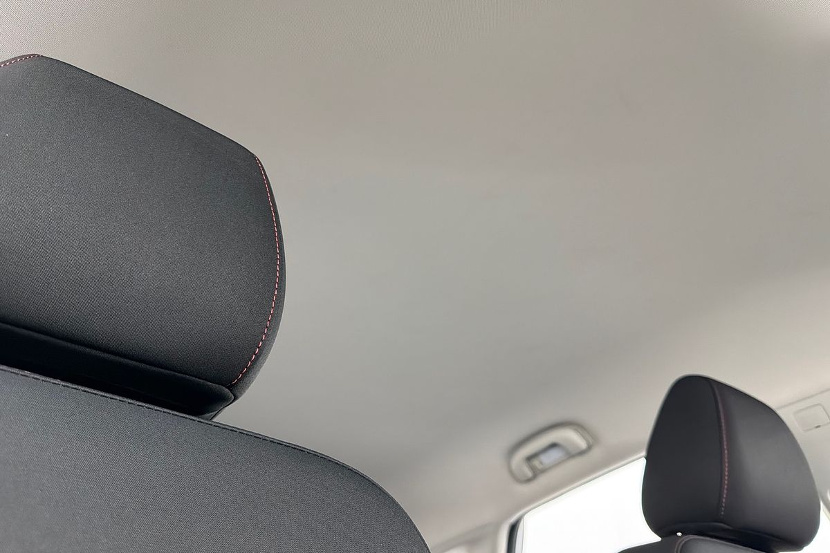 2022 MG HS Core SAS23