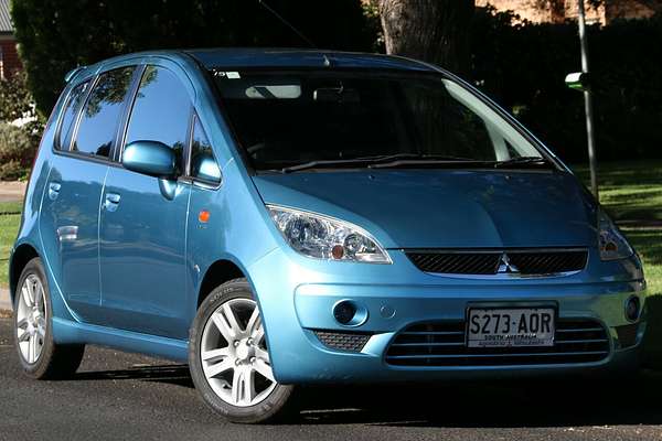 2011 Mitsubishi Colt VR-X RG
