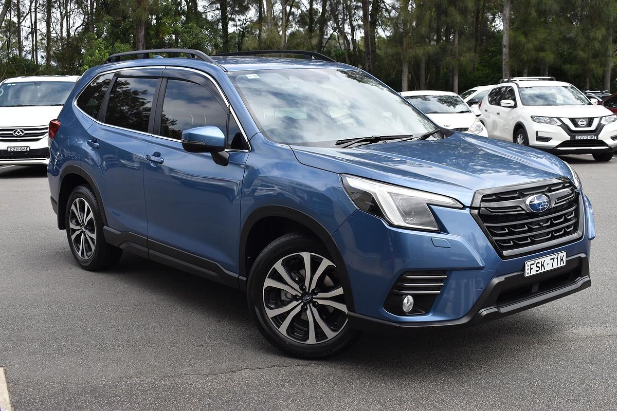 2023 Subaru Forester 2.5i Premium S5