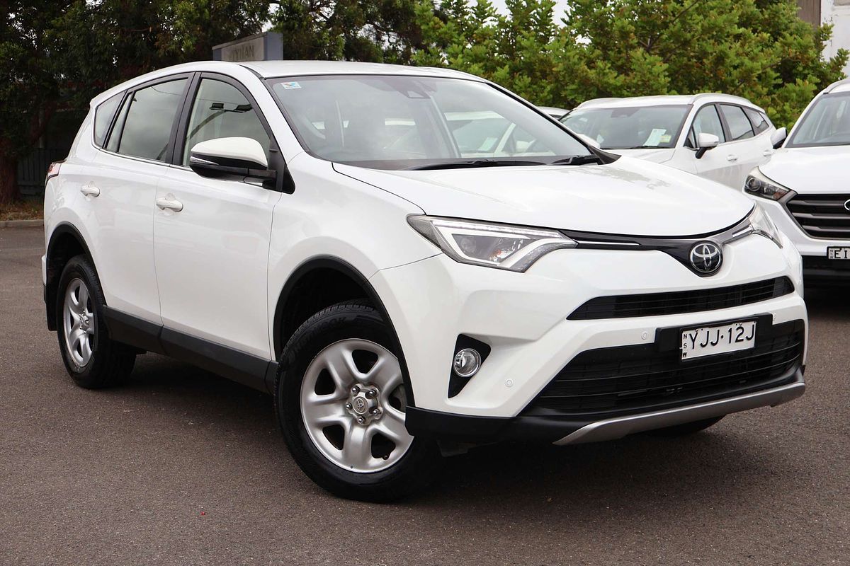 2018 Toyota RAV4 GX ZSA42R