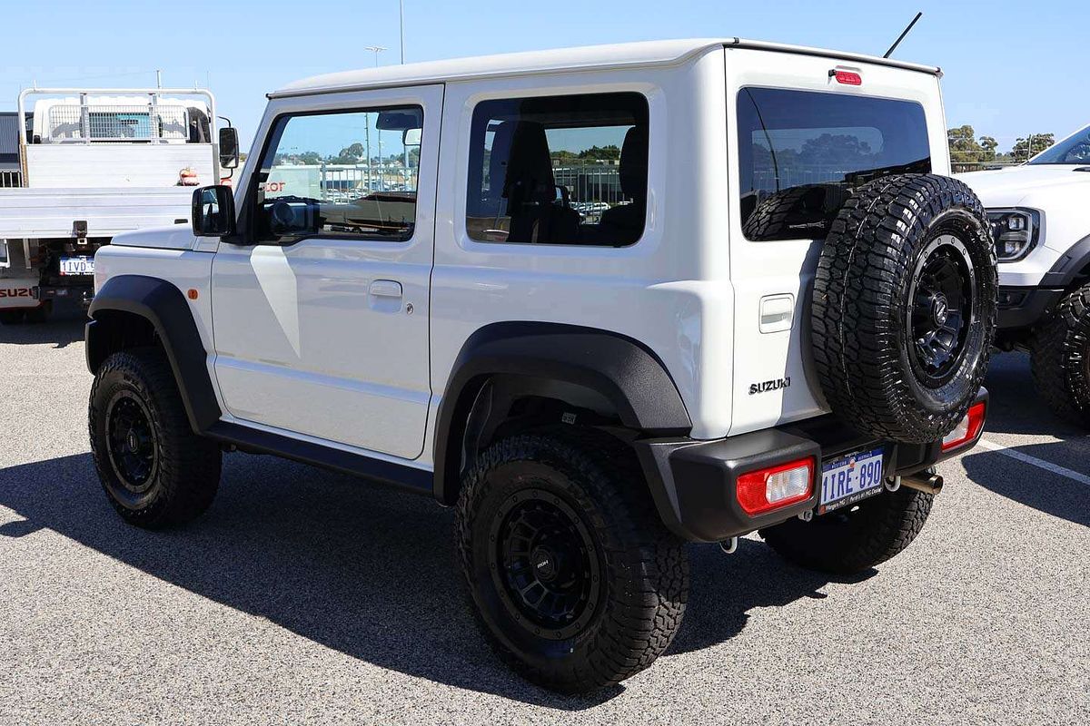2025 Suzuki Jimny GLX GJ