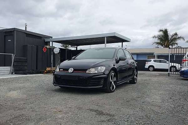 2015 Volkswagen Golf GTI 7
