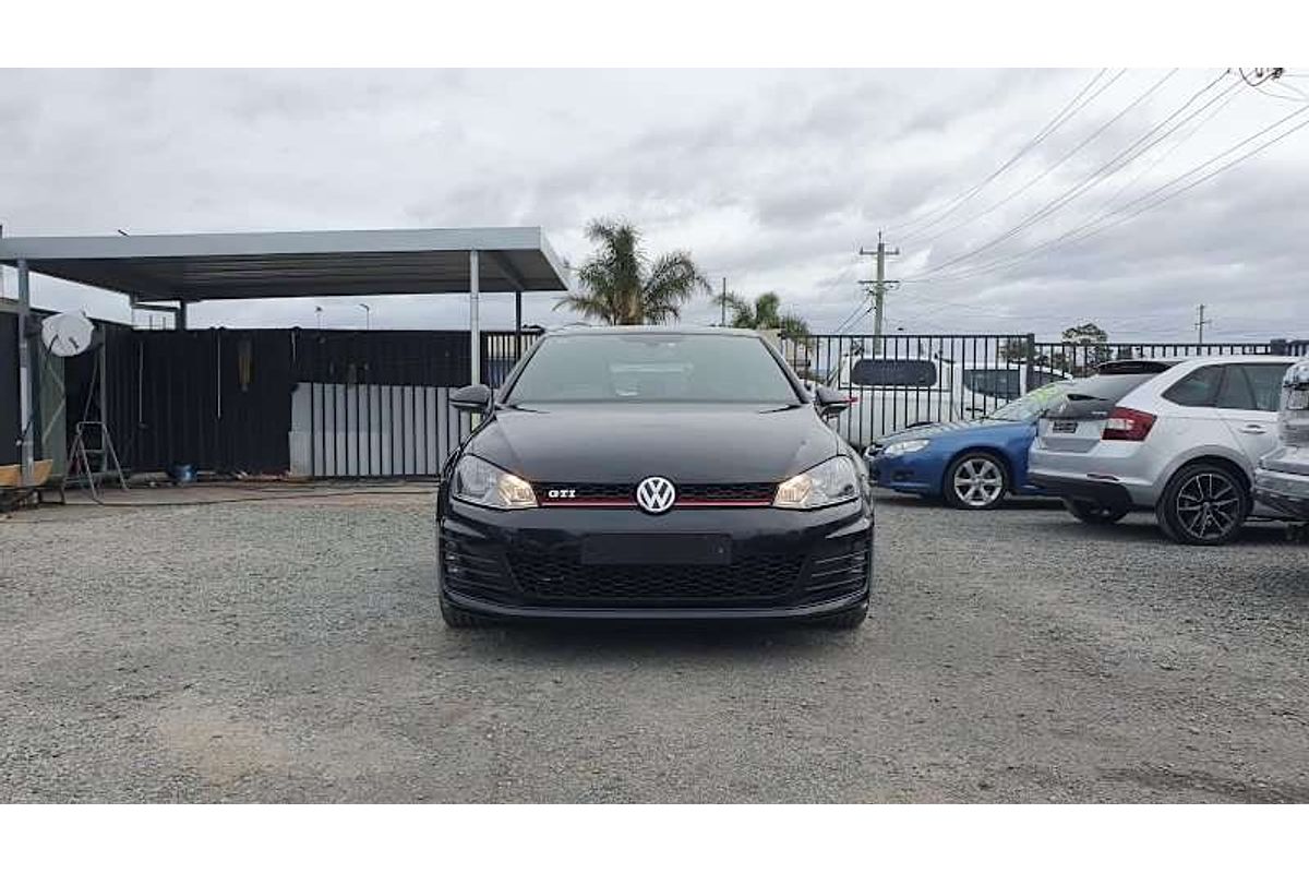 2015 Volkswagen Golf GTI 7