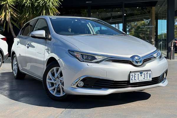 2017 Toyota Corolla Hybrid ZWE186R