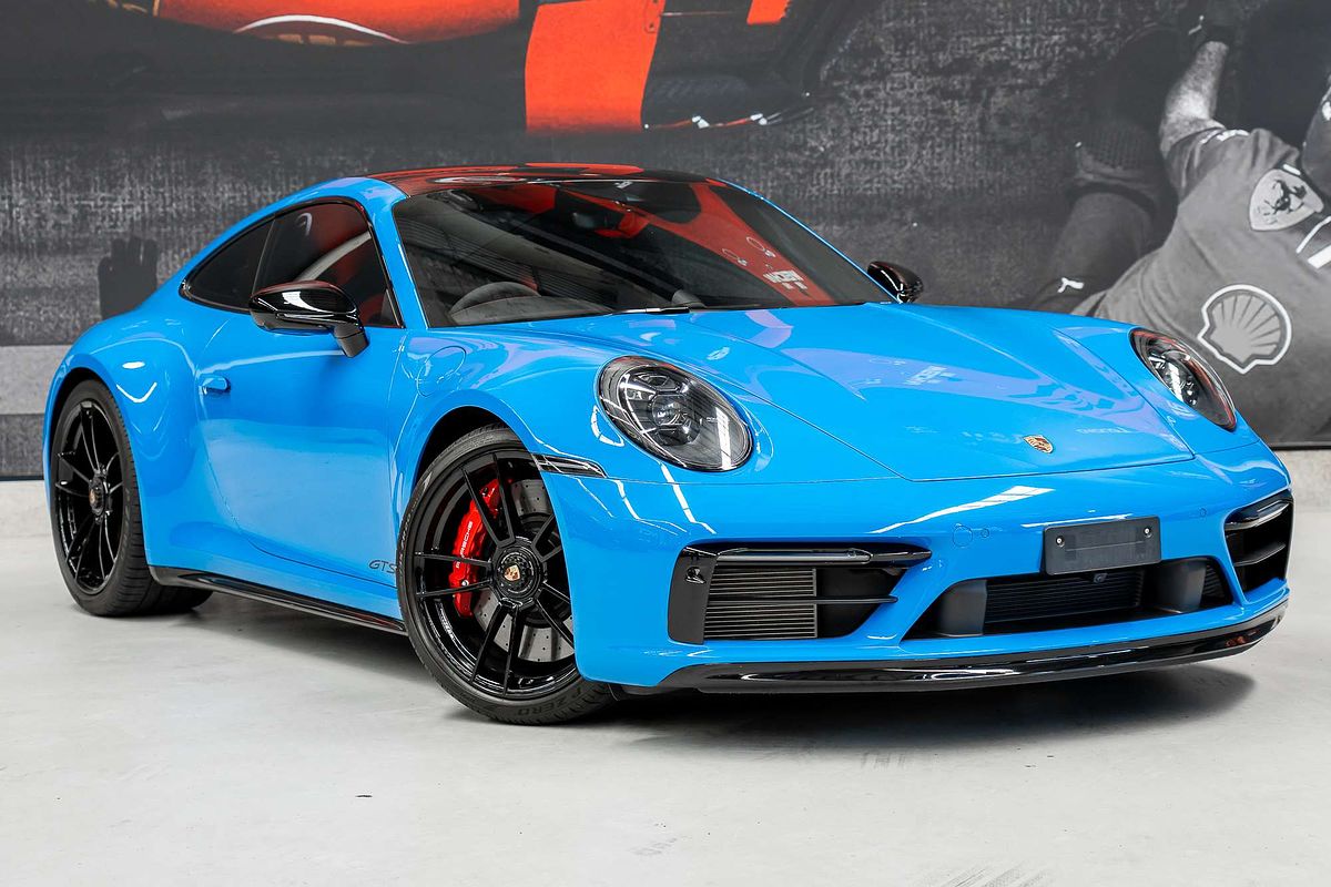 2023 Porsche 911 Carrera GTS 992