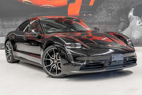 2024 Porsche Taycan  Y1A