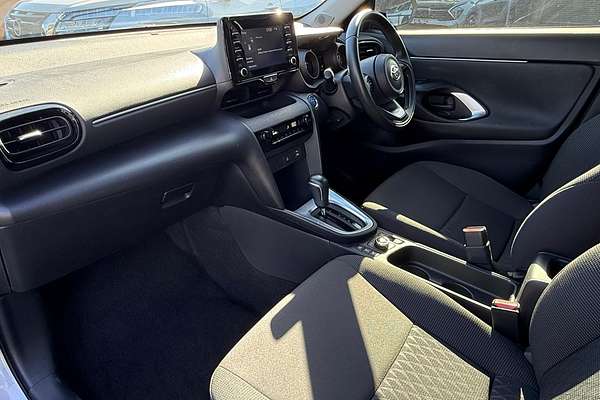 2020 Toyota Yaris Cross GX MXPJ10R thumb-19