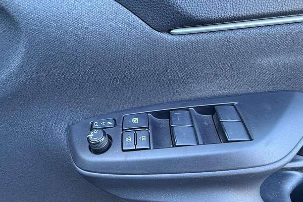 2020 Toyota Yaris Cross GX MXPJ10R thumb-20