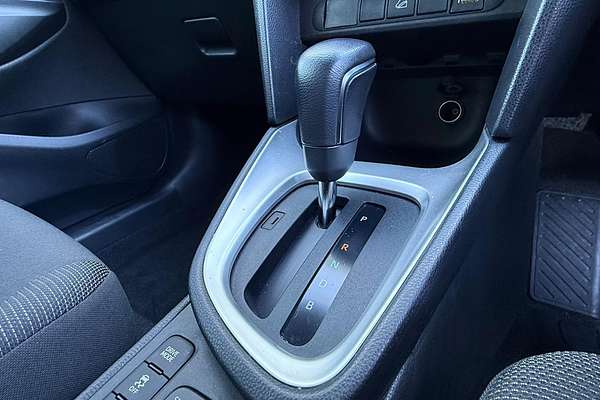 2020 Toyota Yaris Cross GX MXPJ10R thumb-27