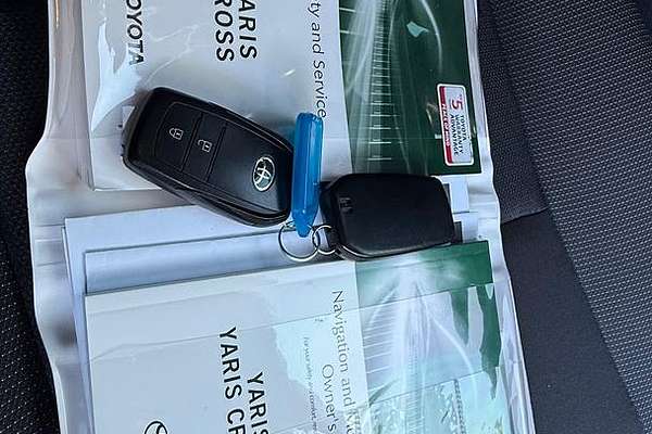 2020 Toyota Yaris Cross GX MXPJ10R thumb-30