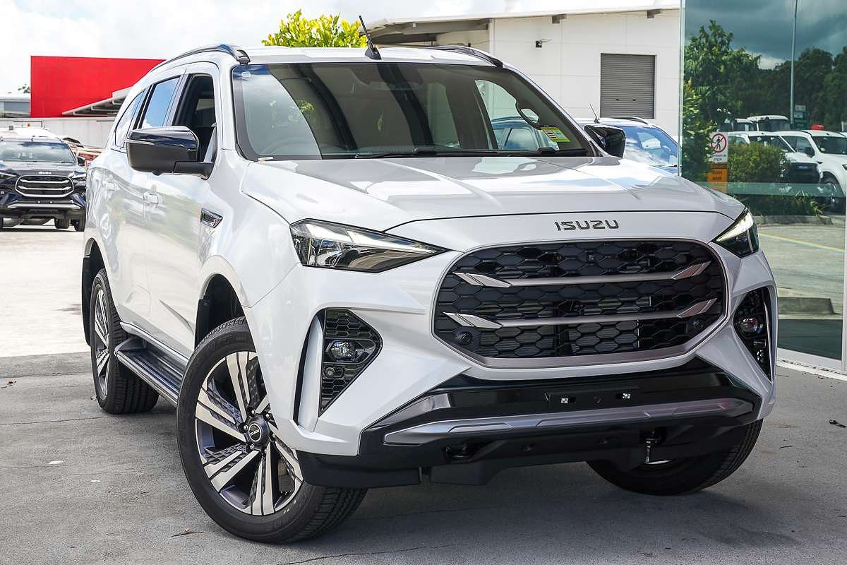 2025 Isuzu MU-X LS-T