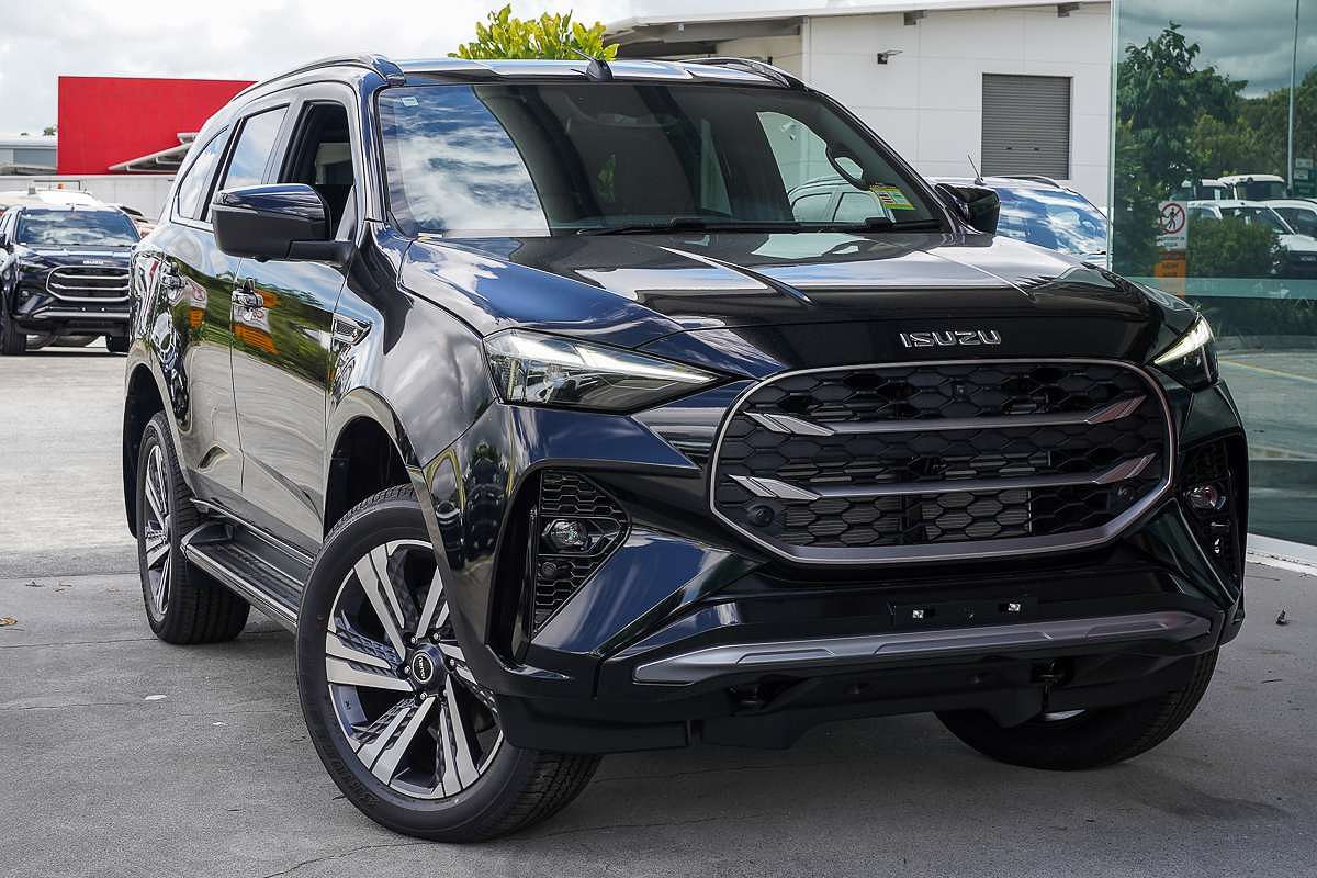 2025 Isuzu MU-X LS-T