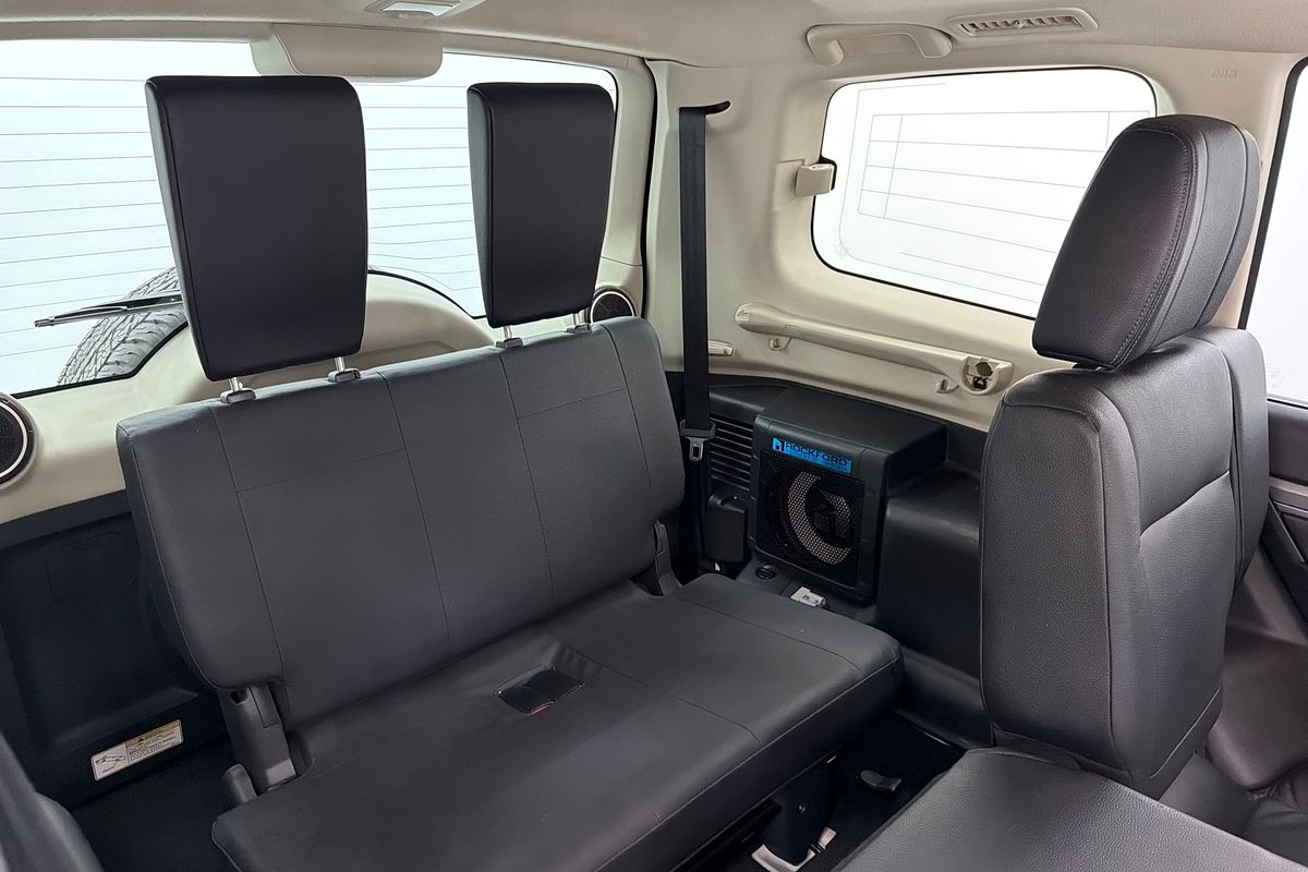 2020 Mitsubishi Pajero Exceed NX