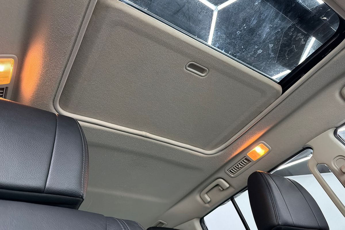 2020 Mitsubishi Pajero Exceed NX